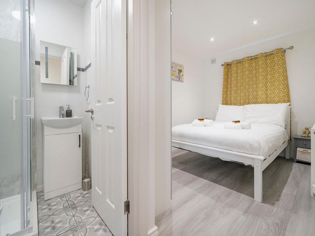 Pass The Keys - Bright & Airy 2br 2bath In Perfect Location Appartement